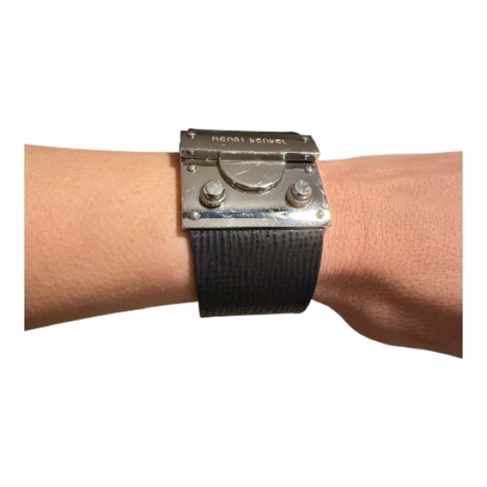 Henri Bendel Black and Silver Bracelet - Picture 3 of 8